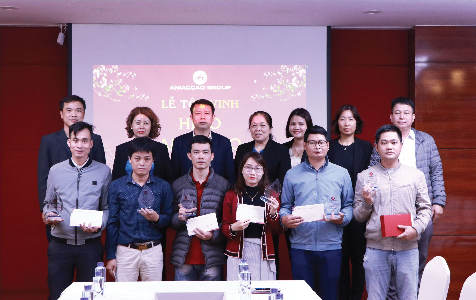 vinh danh cá nhân tiêu biểu