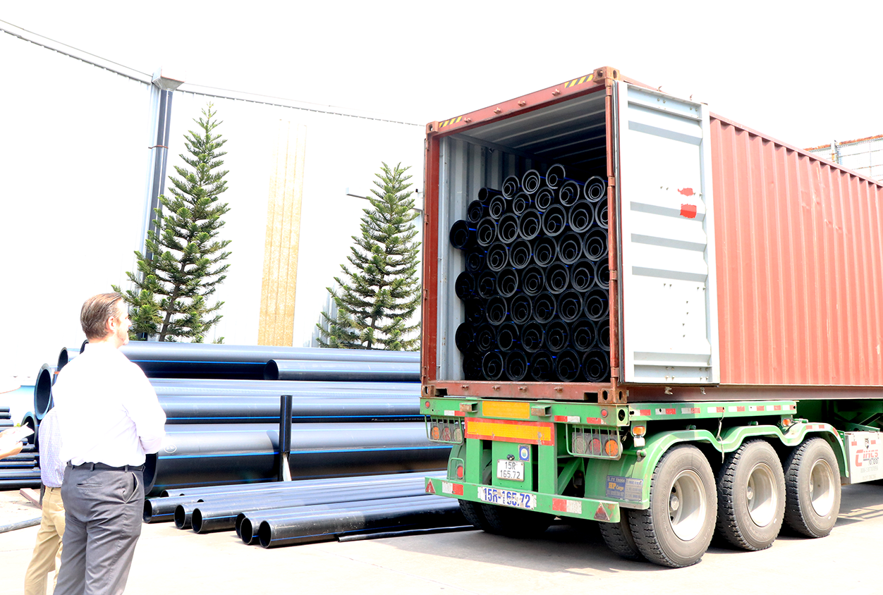 EUROPIPE xuất khẩu Hồng Kông